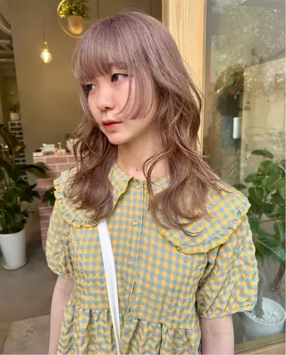 ロング カラー 縮毛矯正/暖色カラー ピンクベージュのヘアスタイル