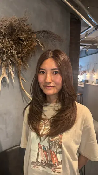 ロング みく💖レイヤー／海 外ヘア🇺🇸❤️のヘアスタイル