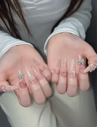 ネイル Lyna 池袋のネイルデザイン