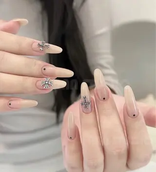 ネイル GreenNail salonパラジェルのネイルデザイン