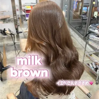 ミディアム カラー 色落ちまで可愛い ヘーゼルベージュ🤎のヘアスタイル