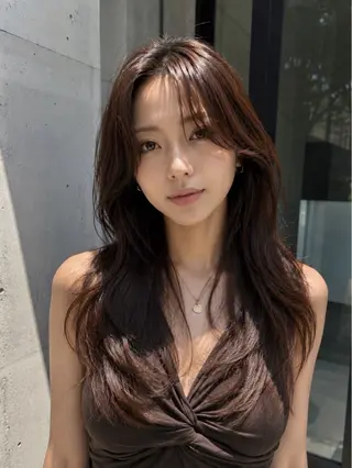 ロング カラー 韓国×艶ハイトーンが かわいい✨️リオ🍒のヘアスタイル