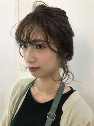 ヘアアレンジ 💓パーマ，💗 レイヤーカットのヘアスタイル