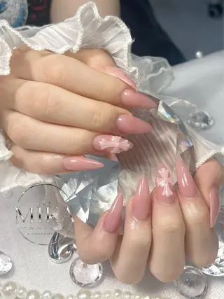 ネイル Rina Mika Nailsのネイルデザイン