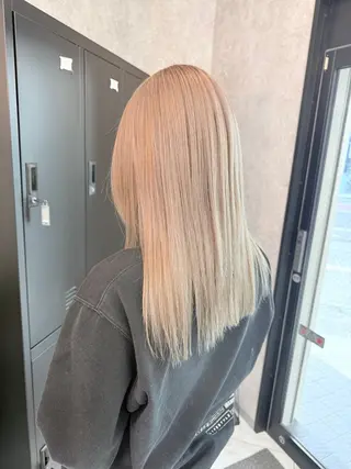 ミディアム カラー 🌺ハイトーン🌺 矢葺 なぎさ🌺🌺のヘアスタイル