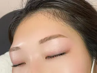 アイブロウ Lme Lyou. NATSUKIのマツエク・マツパデザイン