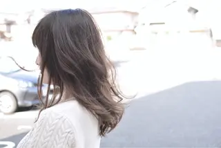セミロング カラー 信原 獎人のヘアスタイル