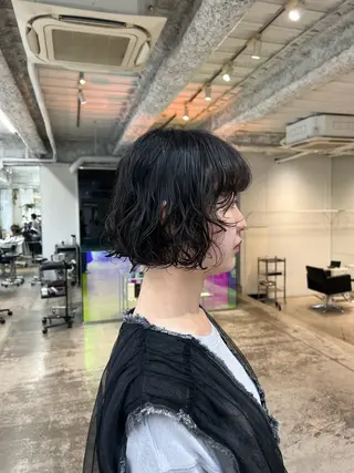 ショート AmiLi HONOKAのヘアスタイル