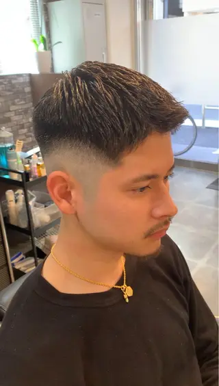 ショート メンズ専門CANEL かずまのヘアスタイル