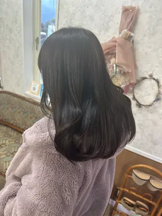 セミロング カラー 髪質改善のプロ✨りな さんのヘアスタイル