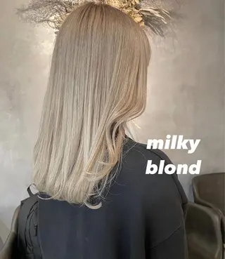 セミロング カラー ハイトーンカラー♡ yuのヘアスタイル