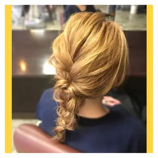 セミロング ヘアアレンジ 五郎川 七海のヘアスタイル