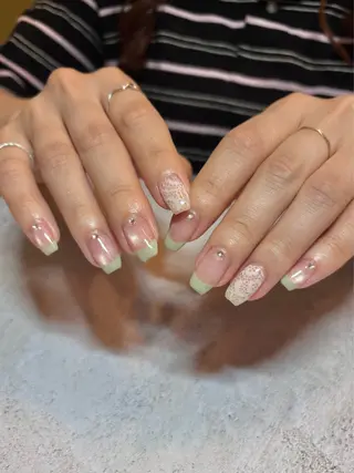 ネイル ⠀ loggy.のネイルデザイン