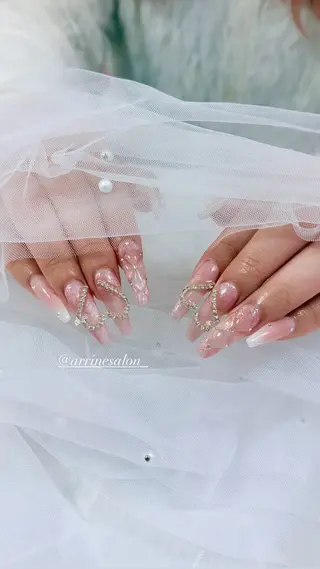 ネイル akari🎀 京橋 ARRINEのネイルデザイン
