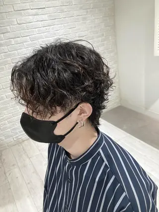 パーマ メンズ 曲がる縮毛矯正 LIBER 岩名のヘアスタイル