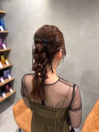 ロング ヘアアレンジ girly上品ヘア 🎀/ベージュikuのヘアスタイル