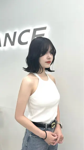 ショート カラー ヘアアレンジ 縮毛矯正🤍 ボブ/ HIKARIのヘアスタイル