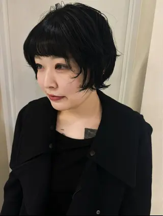 ショート カラー ヘアアレンジ 💟Opus // Mizuki🐕のヘアスタイル