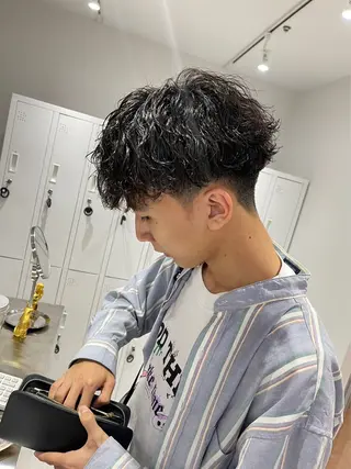 ショート パーマ メンズ 波巻きスパイラル🌀 新潟/万代/山下優のヘアスタイル