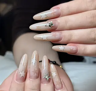 ネイル エリ🫧 nail池袋東口のネイルデザイン
