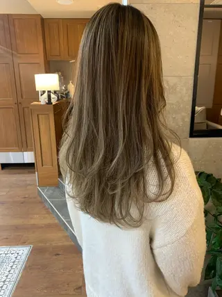 ロング 開發 智也のヘアスタイル