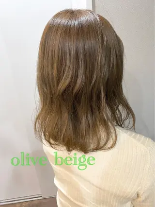 ミディアム moanin モーニンのヘアスタイル
