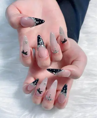 ネイル Hin Hana Nailのネイルデザイン