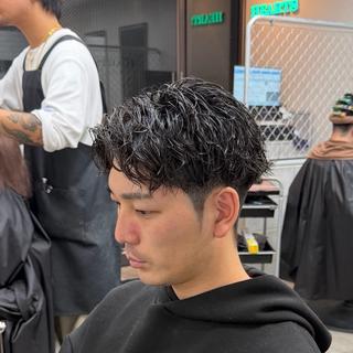 パーマ メンズ 角田 凌のヘアスタイル