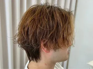 ショート センターパート 韓国ヘア・綾也のヘアスタイル