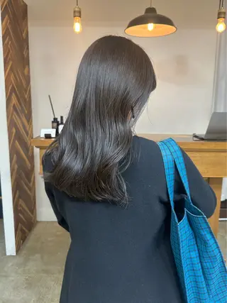 セミロング NAGISA髪質改善 &透明感カラー🪞のヘアスタイル