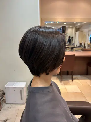 ショート 脇野 真琴のヘアスタイル
