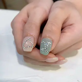 ネイル 鈴木 里奈のネイルデザイン