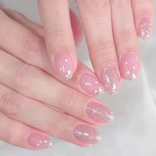 カラー 奥山 恵美のネイルデザイン
