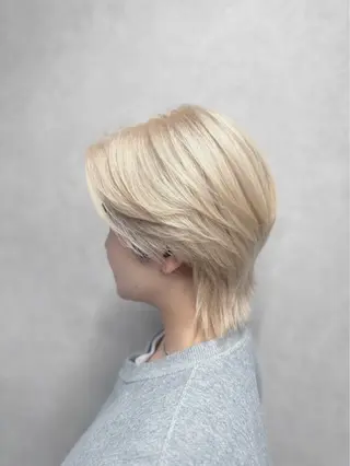 ショート カラー ヘアアレンジ アイ ﾁｬﾝ🐱のヘアスタイル