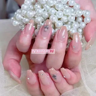 ネイル nana 🤍のネイルデザイン