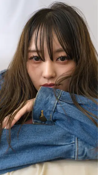 ロング 澤石 陸舞のヘアスタイル
