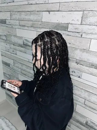 ヘアアレンジ TIEDHAIR SAKIRAのヘアスタイル