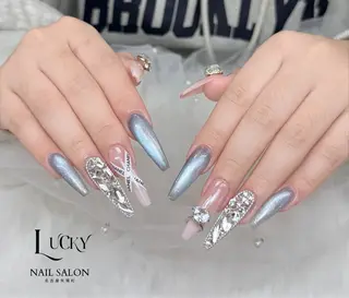 ネイル Lucky Nail Salonのネイルデザイン