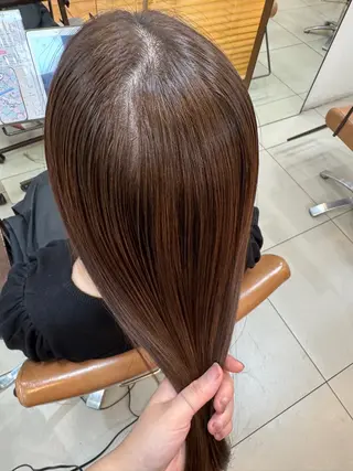 ロング 池田 菜摘のヘアスタイル