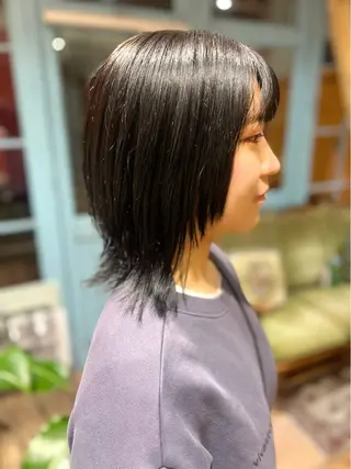 ミディアム カラー PON　ハイトーン ショートカット心斎橋のヘアスタイル
