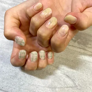 ショート カラー パーマ ヘアアレンジ メンズ キッズ ネイル マツエク・マツパ アイブロウ 今福鶴見ネイル 8(エイト)のネイルデザイン