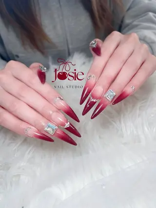 ネイル JOSIE nail studioのネイルデザイン