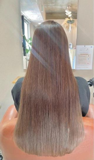 ロング カラー 荒牧 絵美のヘアスタイル