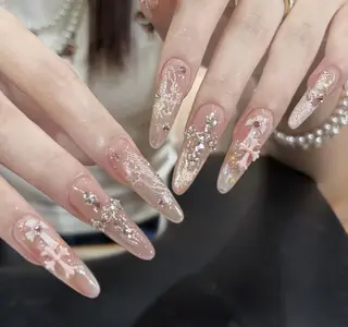 ネイル エリ🫧 nail池袋東口のネイルデザイン