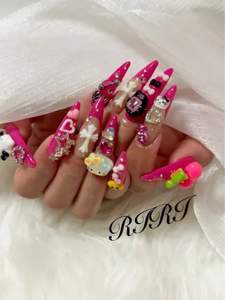 ネイル riri オーナーのネイルデザイン