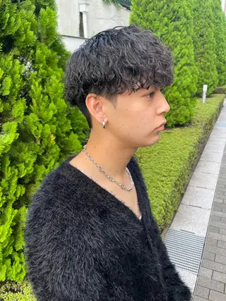 ショート カラー パーマ ヘアアレンジ メンズ 亀井隆汰/メンズ専門 パーマ/フェード可のヘアスタイル