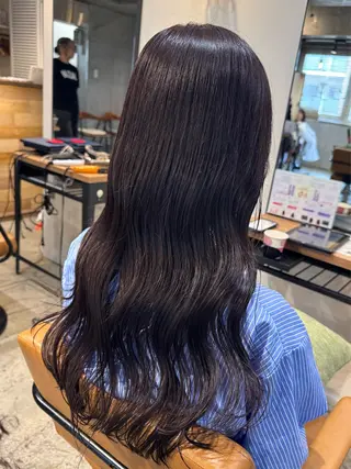 ロング カラー ヘアアレンジ 🤍himari🤍 レイヤー×艶髪特化のヘアスタイル