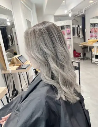 セミロング カラー 指名数No.1 /NAOYAのヘアスタイル