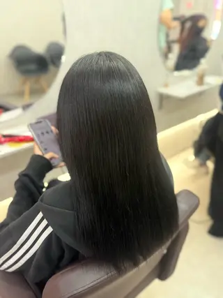 カラー 💙関 愛菜💙のヘアスタイル