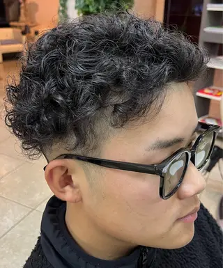 ショート パーマ メンズ 熊谷 拓海のヘアスタイル